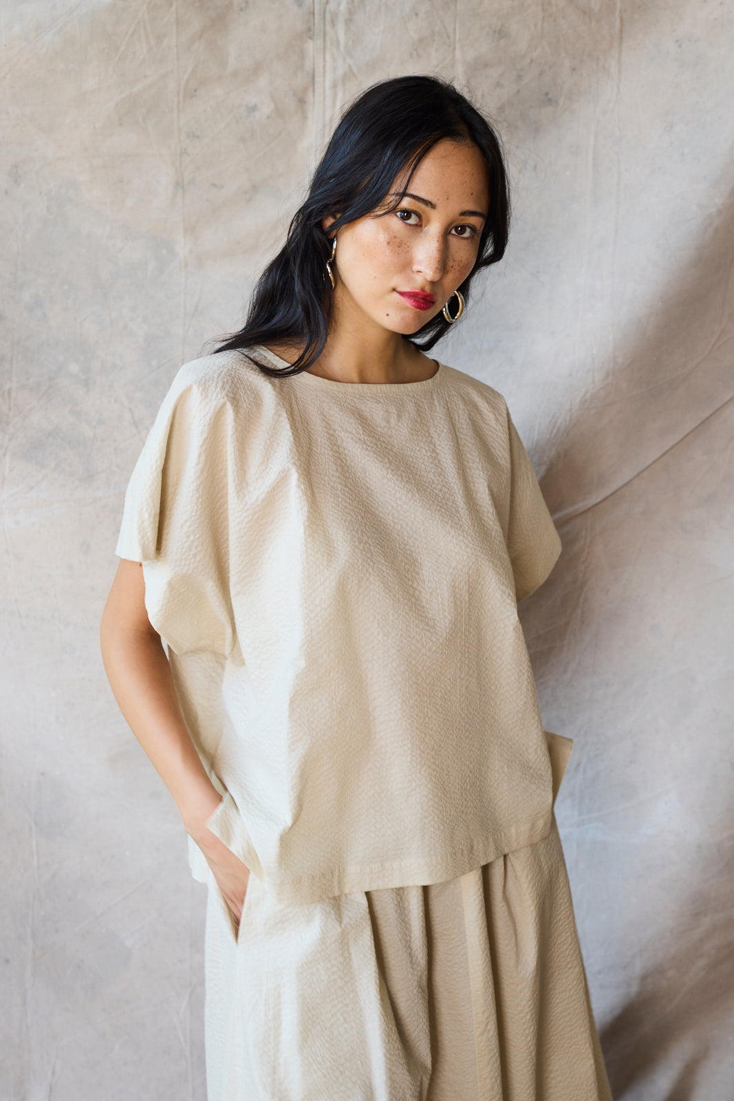 Cropped Split Tee - Oat